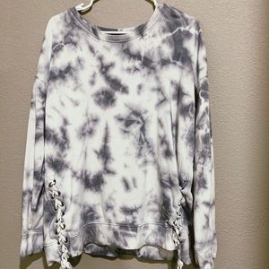 Black and white tie dye sweater